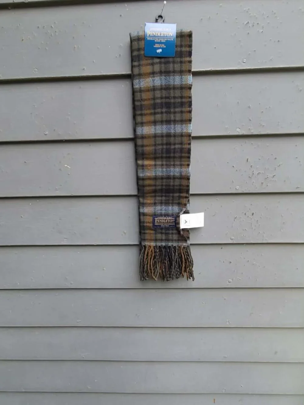 Pendleton Gray Blue Plaid 100% Wool Scarf NWT